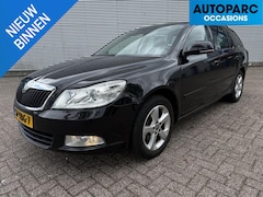 Skoda Octavia Combi - 1.2 TSI Elegance Business Line , CLIMA, NAVI , 6 BAK, LEDER, CRUISE CONTROLE, 2 KEYS, TREK