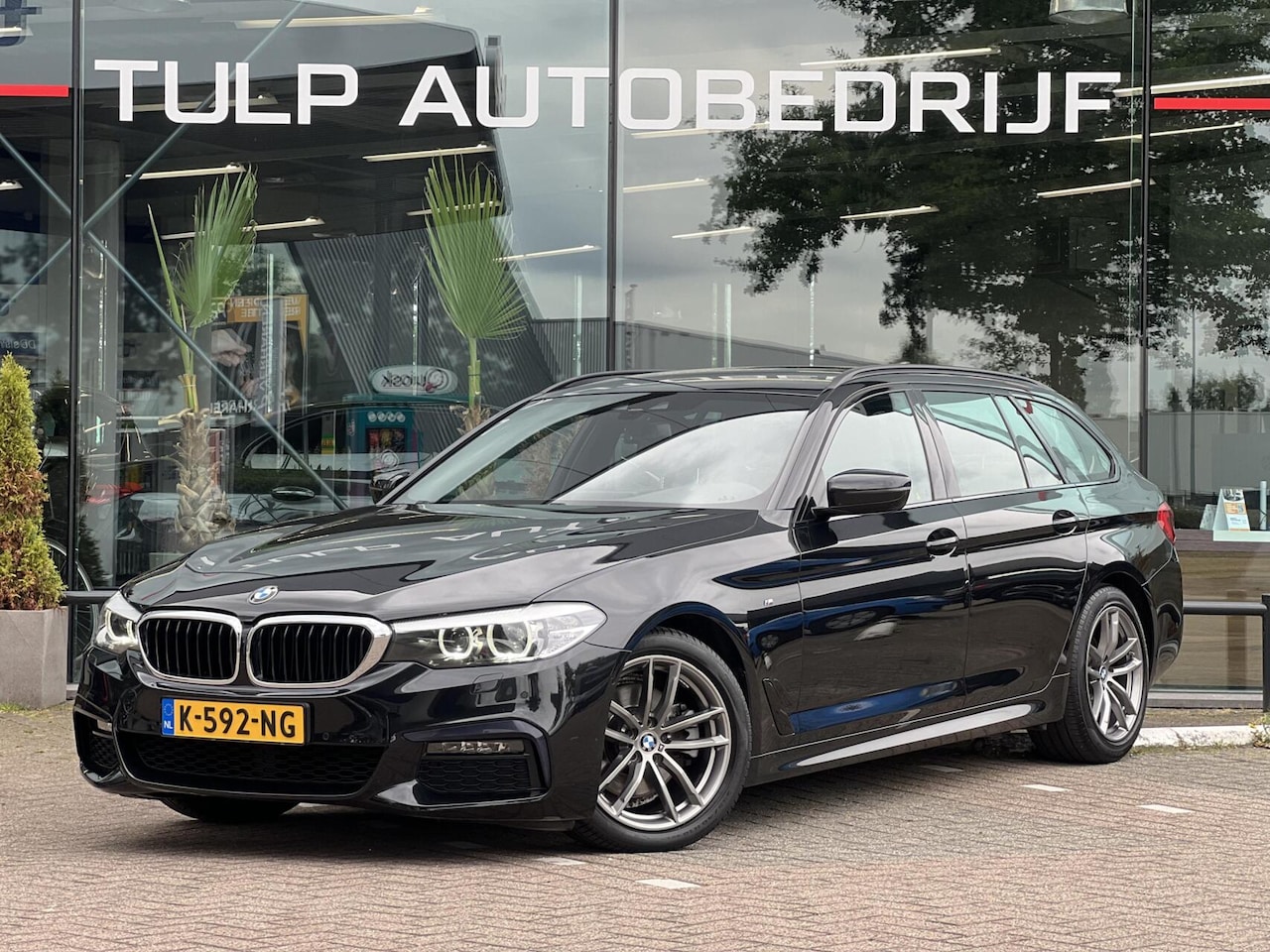 BMW 5-serie Touring - 520i High Executive Clima Leder Dealer - AutoWereld.nl