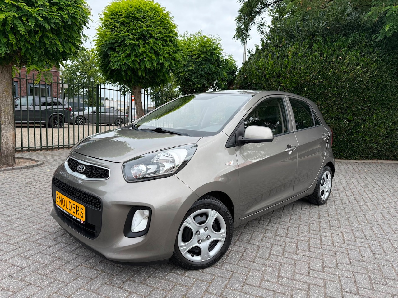 Kia Picanto - 1.0 CVVT 1.0 CVVT, 5-deurs, AIRCO, Isofix, AUX/USB, Radio/CD, All-season banden, 92.223 km - AutoWereld.nl