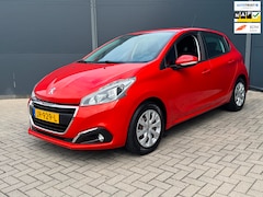 Peugeot 208 - 1.2 PureTech / Navi / Nap