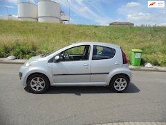 Peugeot 107 - 1.0 Active 5 DEURS MET AIRCO 2013