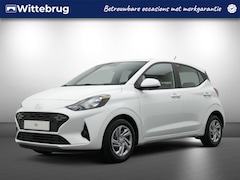 Hyundai i10 - 1.0 Comfort APPLE / ANDROID NAVIGATIE | AIRCO | ZUINIG