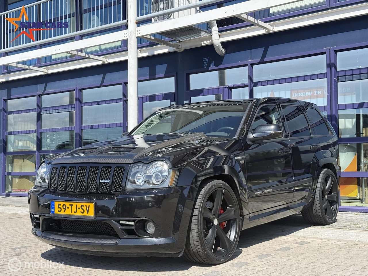 Jeep Grand Cherokee - 6.1 V8 Hemi SRT-8| Supercharged| 600PK - AutoWereld.nl