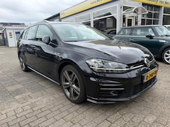 Volkswagen Golf - 1.5 TSI Join R-Line pakket Pano Carplay PDC