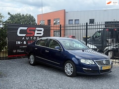 Volkswagen Passat - 2.0 FSI Highline LEDERCLIMANAVIKOOPJE