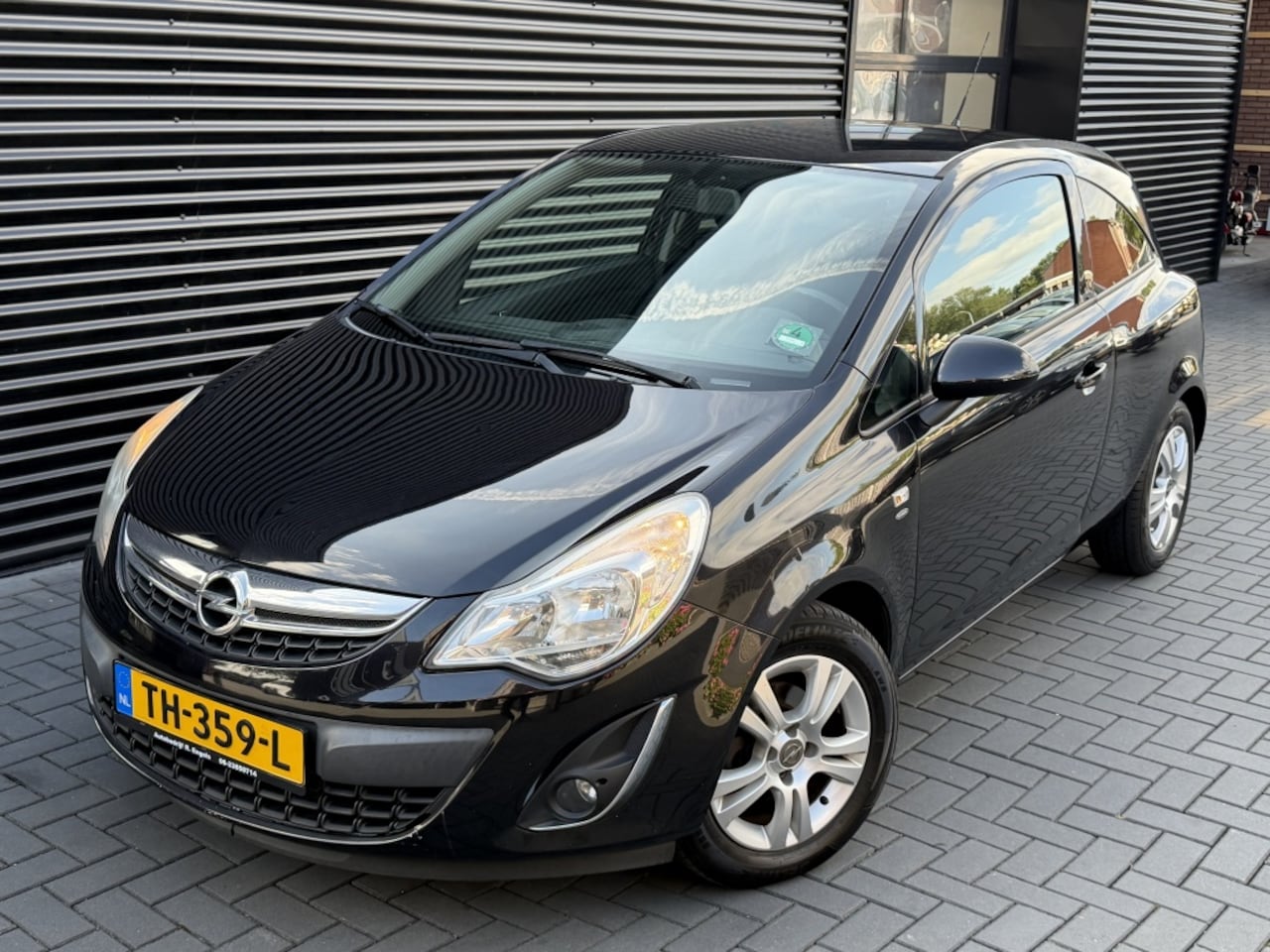 Opel Corsa - 1.2-16V Selection| AIRCO| LM VELGEN| 168DKM| FACELIFT - AutoWereld.nl