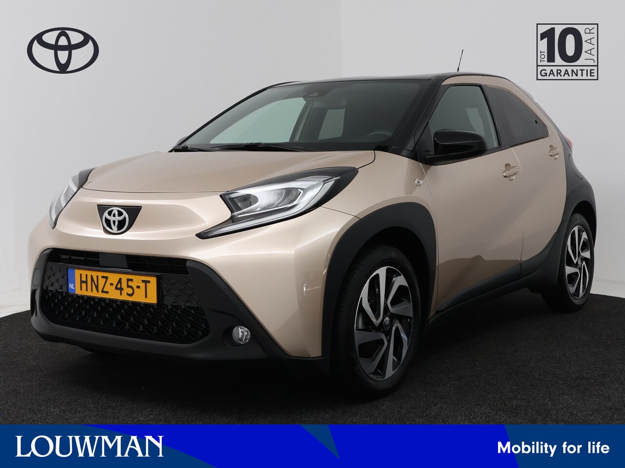 Toyota Aygo X - 1.0 VVT-i MT Pulse | Apple CarPlay / Android Auto (Navigatie) | Trekhaak | - AutoWereld.nl