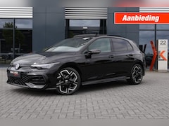 Volkswagen Golf - R-line 1.5 eTSI 150pk DSG facelift Black style/Panodak /Camera /IQ Matrix LED /Head-up