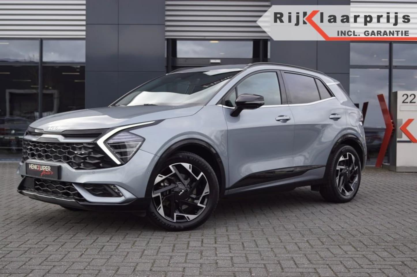 Kia Sportage - 1.6 T GDi Plug-In Hybrid GT-Line AWD /Leer/ 19 Inch/360gr camera/Sound pakket/Stoelverwarm - AutoWereld.nl