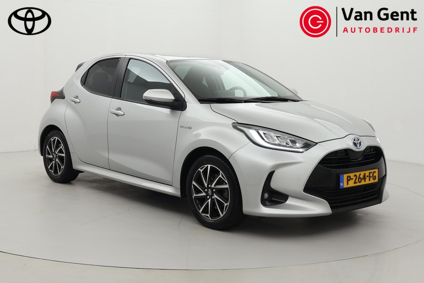Toyota Yaris - 1.5 Hybrid Dynamic | Apple Carplay / Android Auto | Stoelverwarming | Adaptive Cruise | Cl - AutoWereld.nl