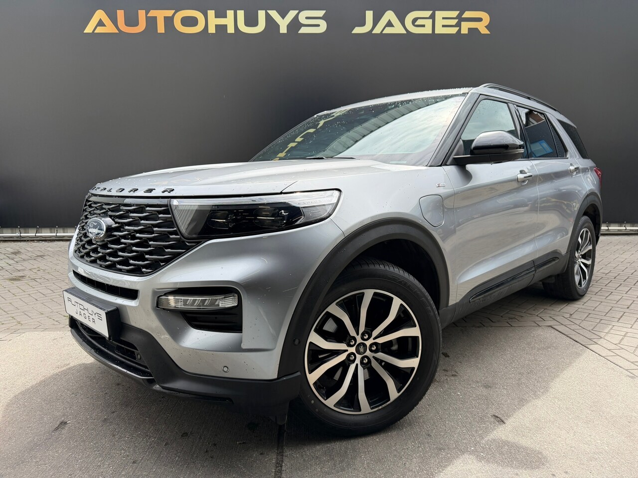 Ford Explorer - 3.0 V6 EcoBoost PHEV ST-Line - 7p Pano Massage Ventilatie B&O 360 Leder Dode hoek Memory - AutoWereld.nl