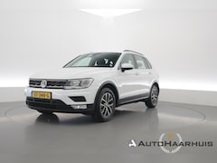 Volkswagen Tiguan - 1.4 TSI Comfortline | Cruise Contr. | Trekhaak | All Season | Camera | Navi | Stoelverw. |