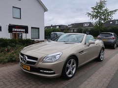 Mercedes-Benz SLK-klasse - 200 Aut MAGIC SKY-PANORAMADAK|CARPLAY|VLEUGELDEUREN|AIRSCARF|AIRCO|BLUETOOTH
