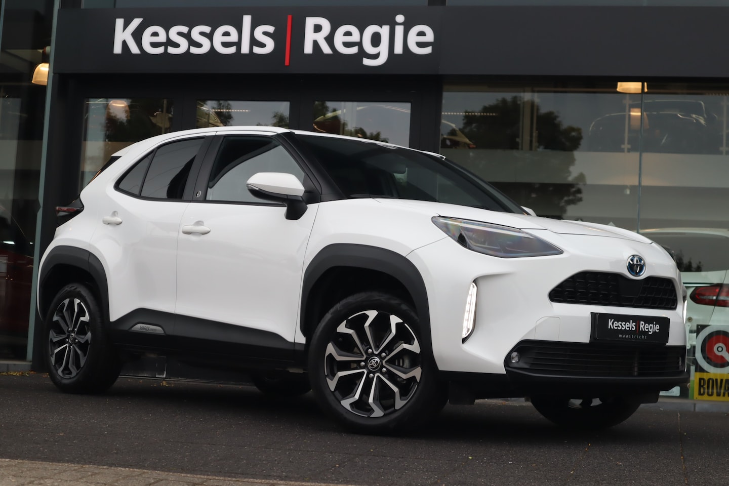 Toyota Yaris Cross - 1.5 Hybrid Team Keylees Carplay-Navi ACC Camera - AutoWereld.nl