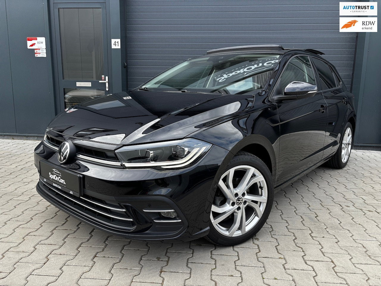 Volkswagen Polo - 1.0 TSI Style PANO KEYLESS IQ-LIGHT CAMERA BEATS - AutoWereld.nl
