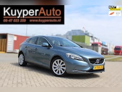 Volvo V40 - 1.6 T4 Momentum NETTE AUTOMAAT GOED ONDERHOUDEN