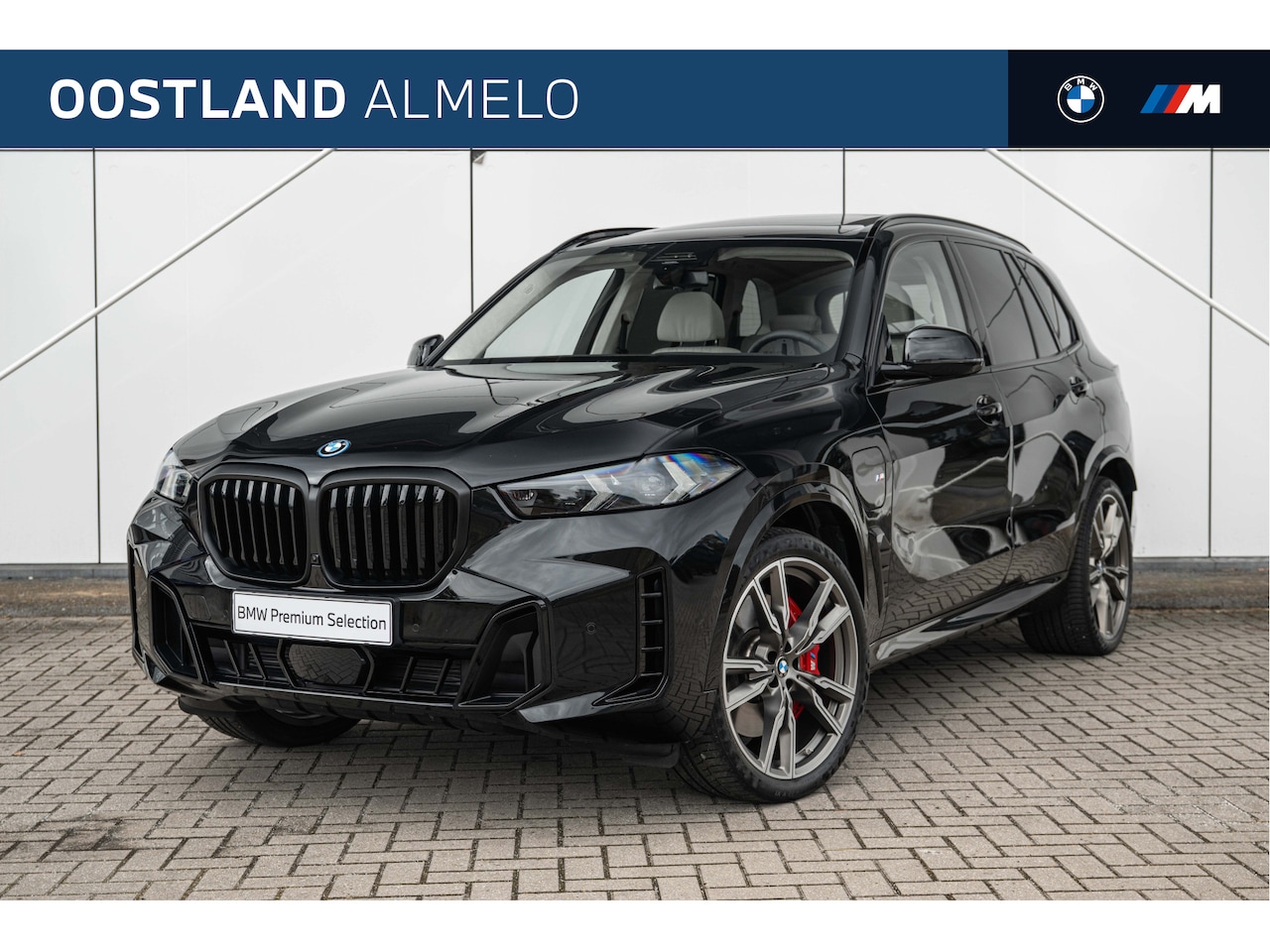 BMW X5 - xDrive50e M Sport Automaat / Trekhaak / Panoramadak / Comfortstoelen / Comfort Access / So - AutoWereld.nl