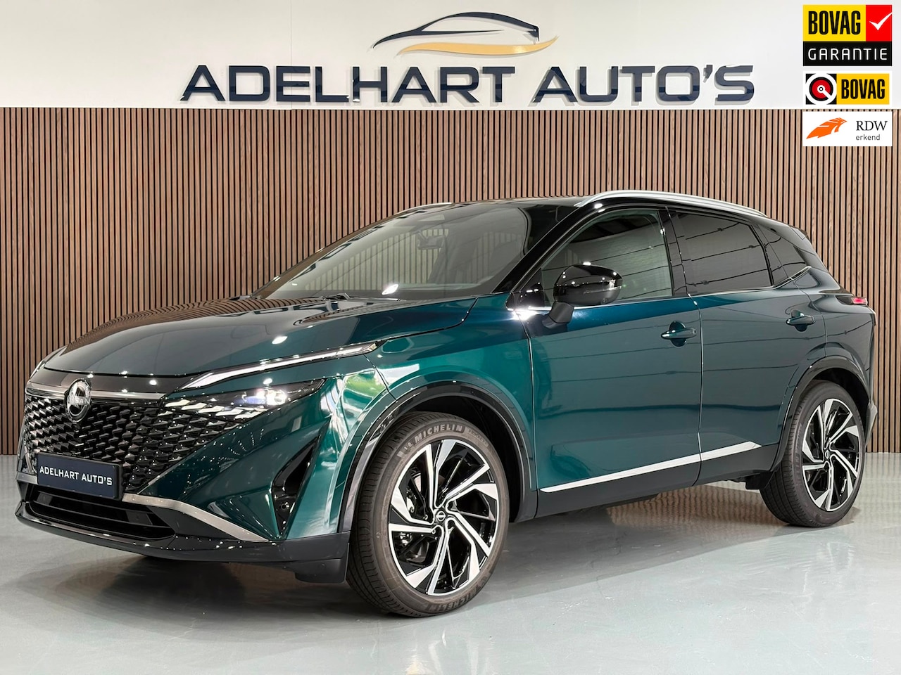Nissan Qashqai - 1.3 MHEV Xtronic Tekna Plus / Panorama dak / Lederen interieur / Elektrische stoelen / Bos - AutoWereld.nl