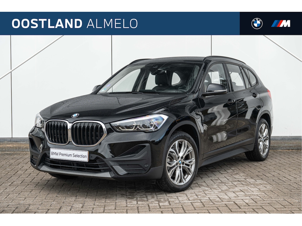 BMW X1 - xDrive25e High Executive Automaat / Head-Up / Adaptieve LED / Stoelverwarming / Cruise Con - AutoWereld.nl