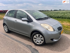 Toyota Yaris - 1.0 VVTi Terra / 5 drs - 85.000 km