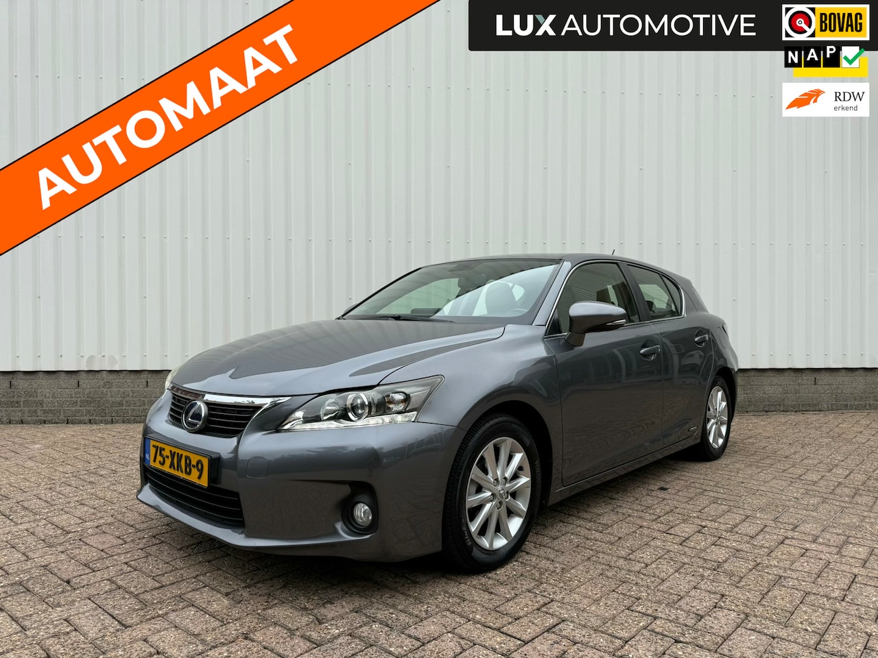 Lexus CT 200h - Hybrid, Navi, Leder, Camera, Keyless, Dealer Onderhouden, NAP - AutoWereld.nl