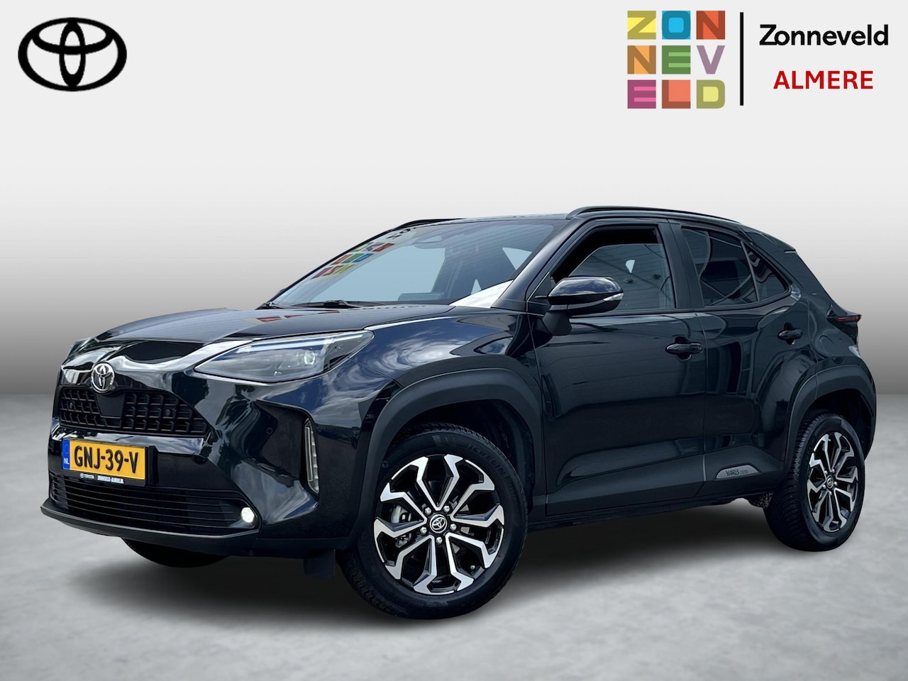Toyota Yaris Cross - 1.5 Hybrid 130 Dynamic Comfort All Season Banden - AutoWereld.nl