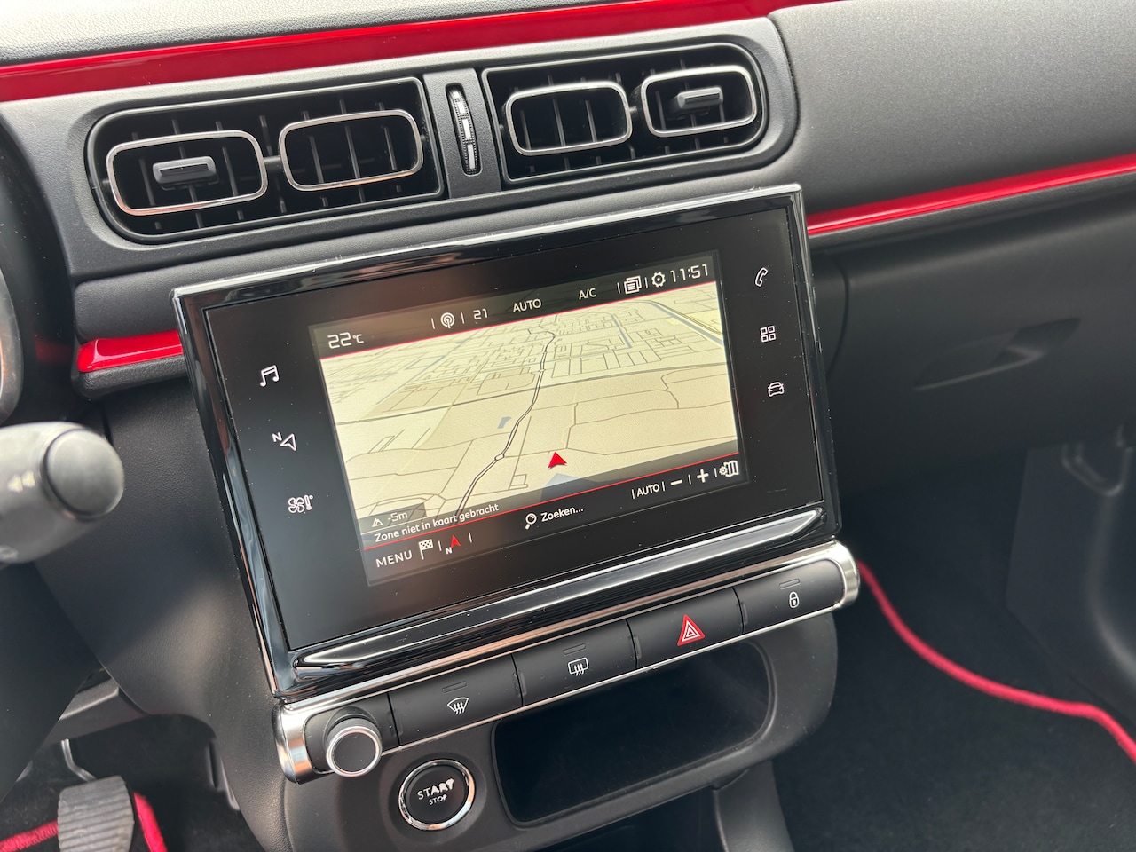 Citroën C3 - 1.2 PureTech S&S Shine Org-NL auto. D-riem verv. Navi. Clima. Camera.