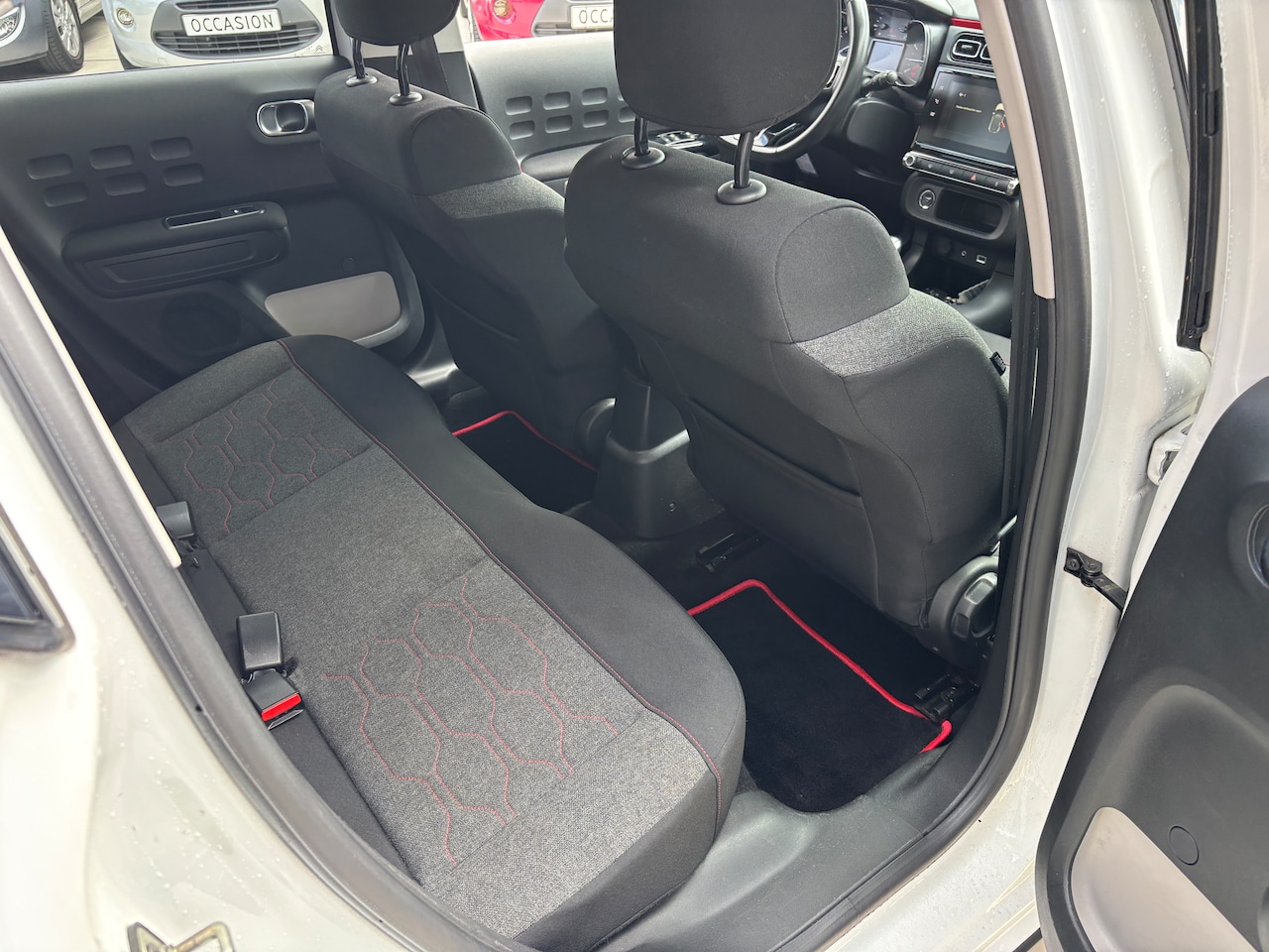 Citroën C3 - 1.2 PureTech S&S Shine Org-NL auto. D-riem verv. Navi. Clima. Camera.