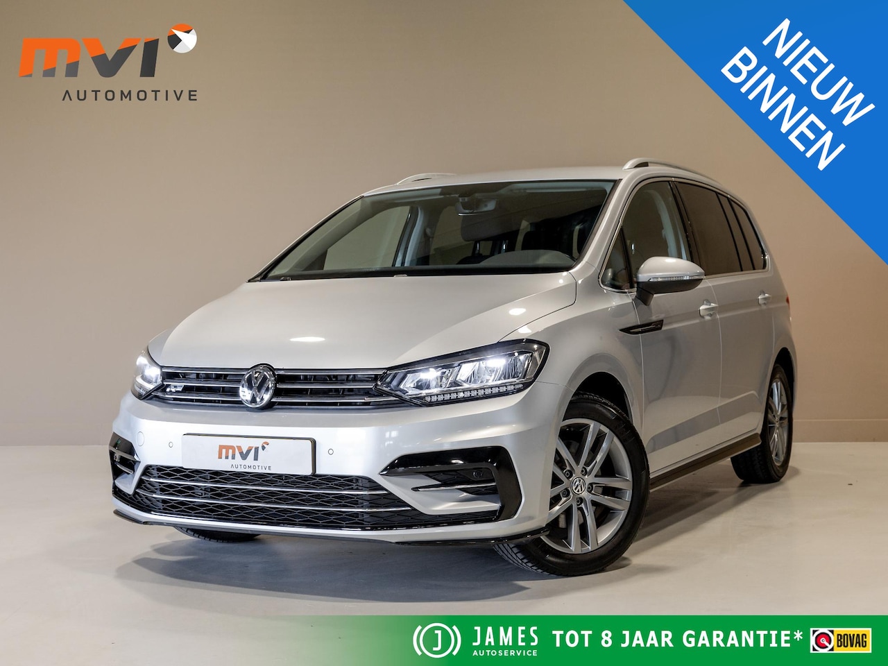 Volkswagen Touran - 1.4 TSI Highline Edition R 7p 150pk / Achteruitrijcamera / Stoelverwarming / Adaptieve cru - AutoWereld.nl