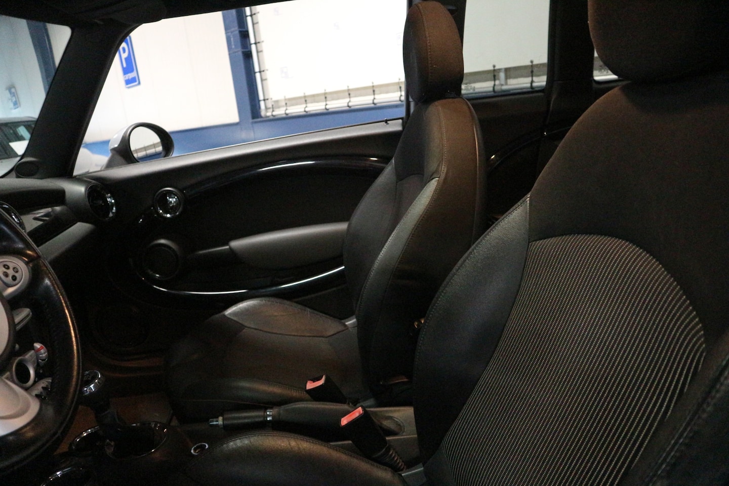 MINI Clubman - 1.6 Cooper / NW APK / SCHUIFDAK / ODH HISTORIE ! - AutoWereld.nl