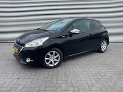 Peugeot 208 - 1.2 VTi Style bouwjaar 2014