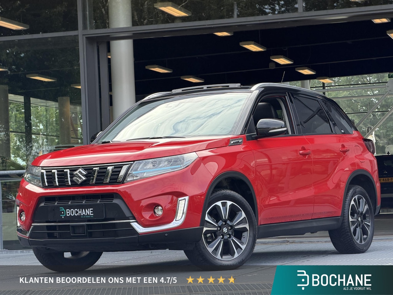 Suzuki Vitara - 1.5 Hybrid Style Automaat | Schuifkanteldak | Half-leder | Navigatie | Dodehoekdetectie - AutoWereld.nl