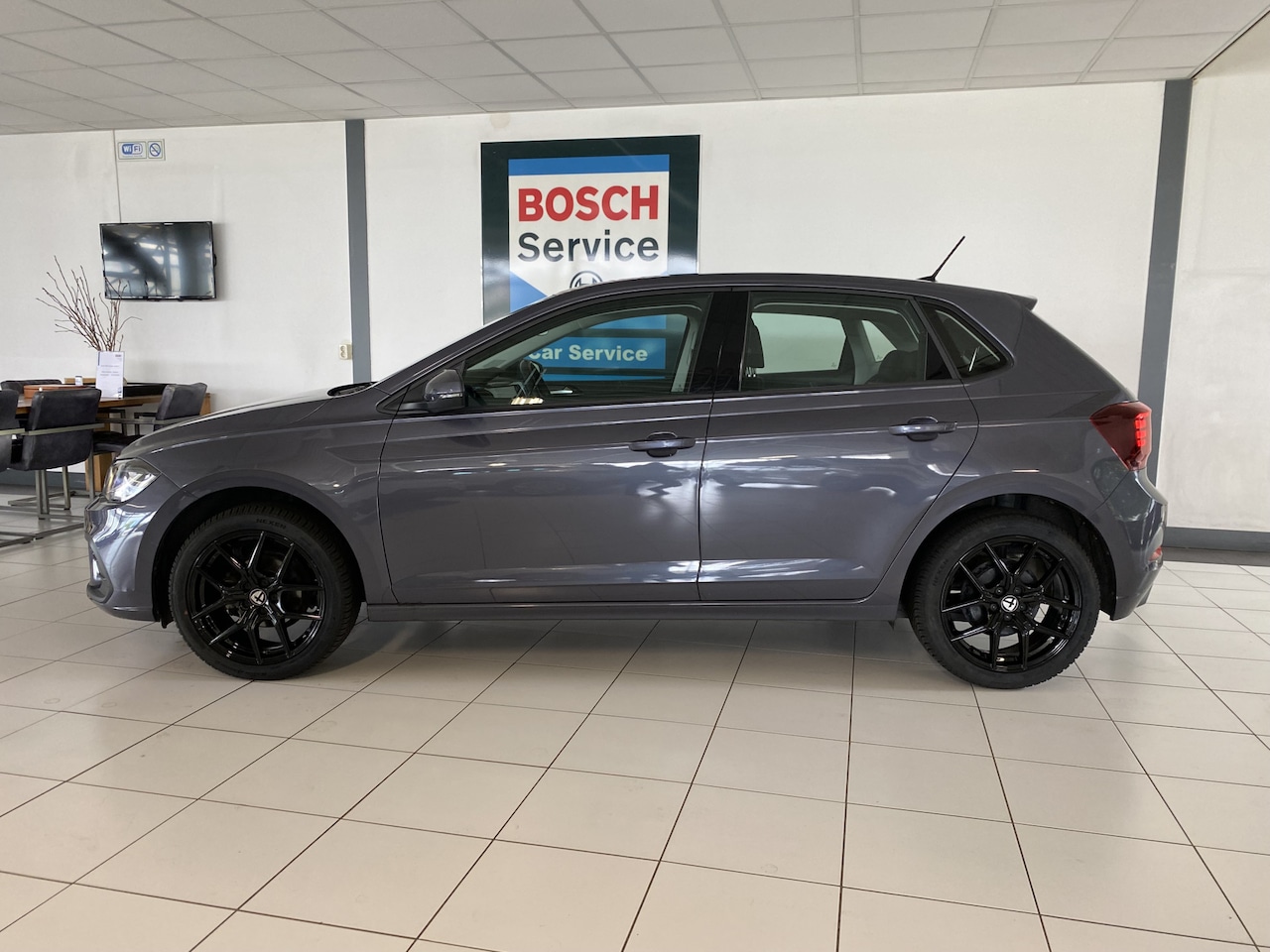 Volkswagen Polo - 1.0 TSI Life Edition 5 Drs automaat Camera / CarPlay /Navigatie - AutoWereld.nl