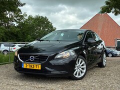 Volvo V40 - 1.6 T2 Momentum | Navi + Clima + Cruise nu €7.975,