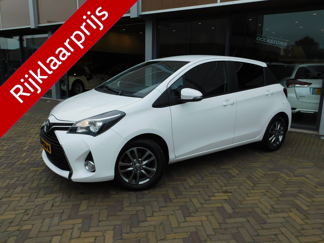 Toyota Yaris - 1.3 VVT-i Aspiration Design Pack - AutoWereld.nl