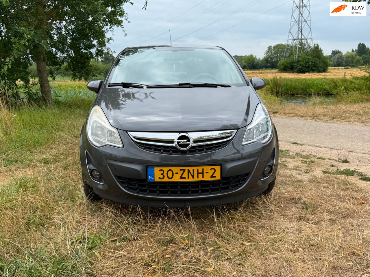 Opel Corsa - 1.4-16V Cosmo 1.4-16V Cosmo - AutoWereld.nl