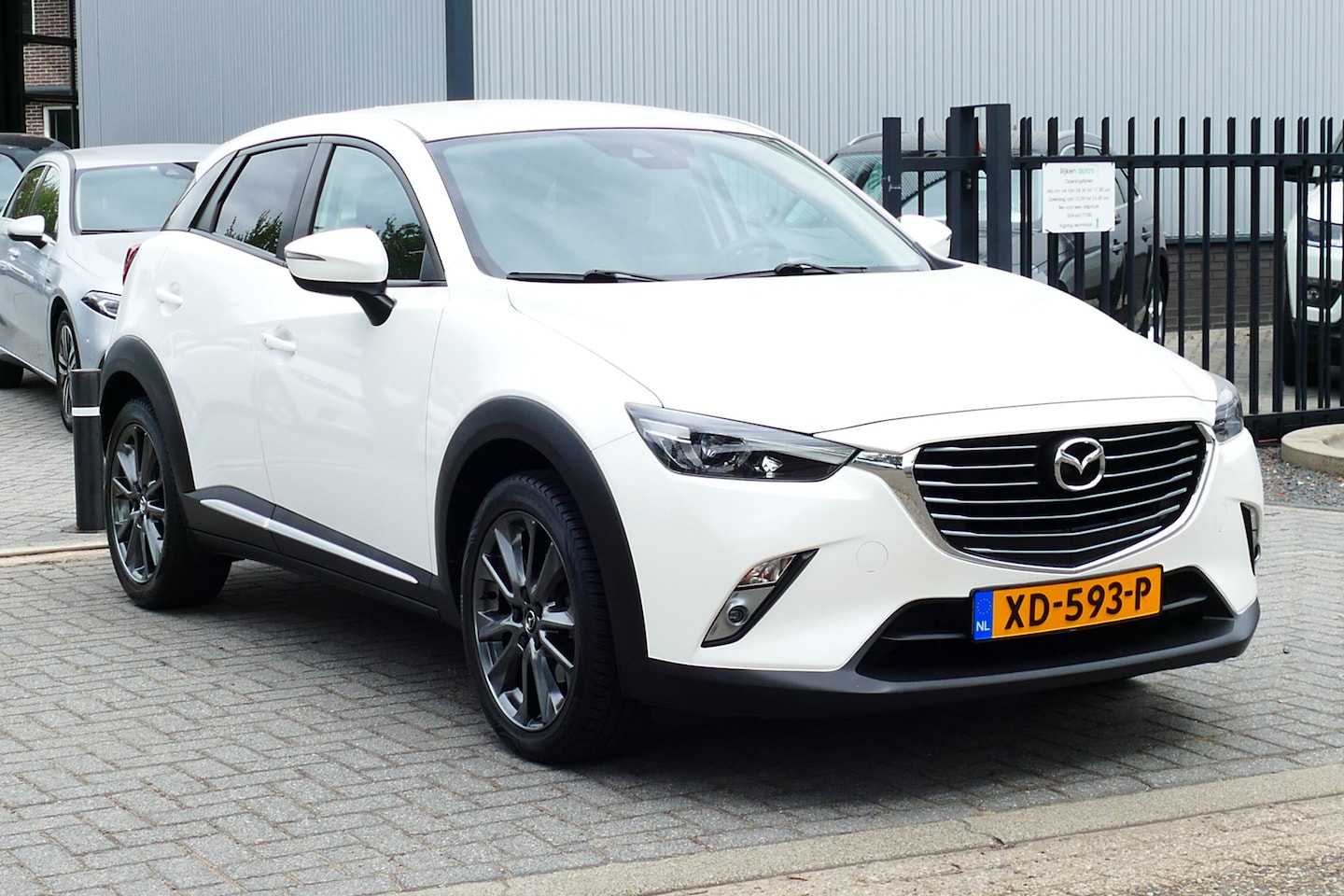 Mazda CX-3 - 2.0 SkyActiv-G 120 GT-M Wit Metallic, Navi, Camera, Leer, StoelVerw, 18"LMV, Haak 1200kg - AutoWereld.nl