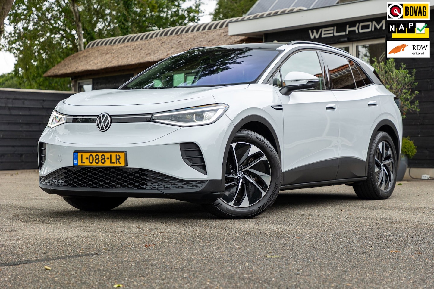 Volkswagen ID.4 - Tech 77 kWh Soh 89% I Trekhaak I IQ Light I Panoramadak I Luxe interieur I ergoActive I Ad - AutoWereld.nl