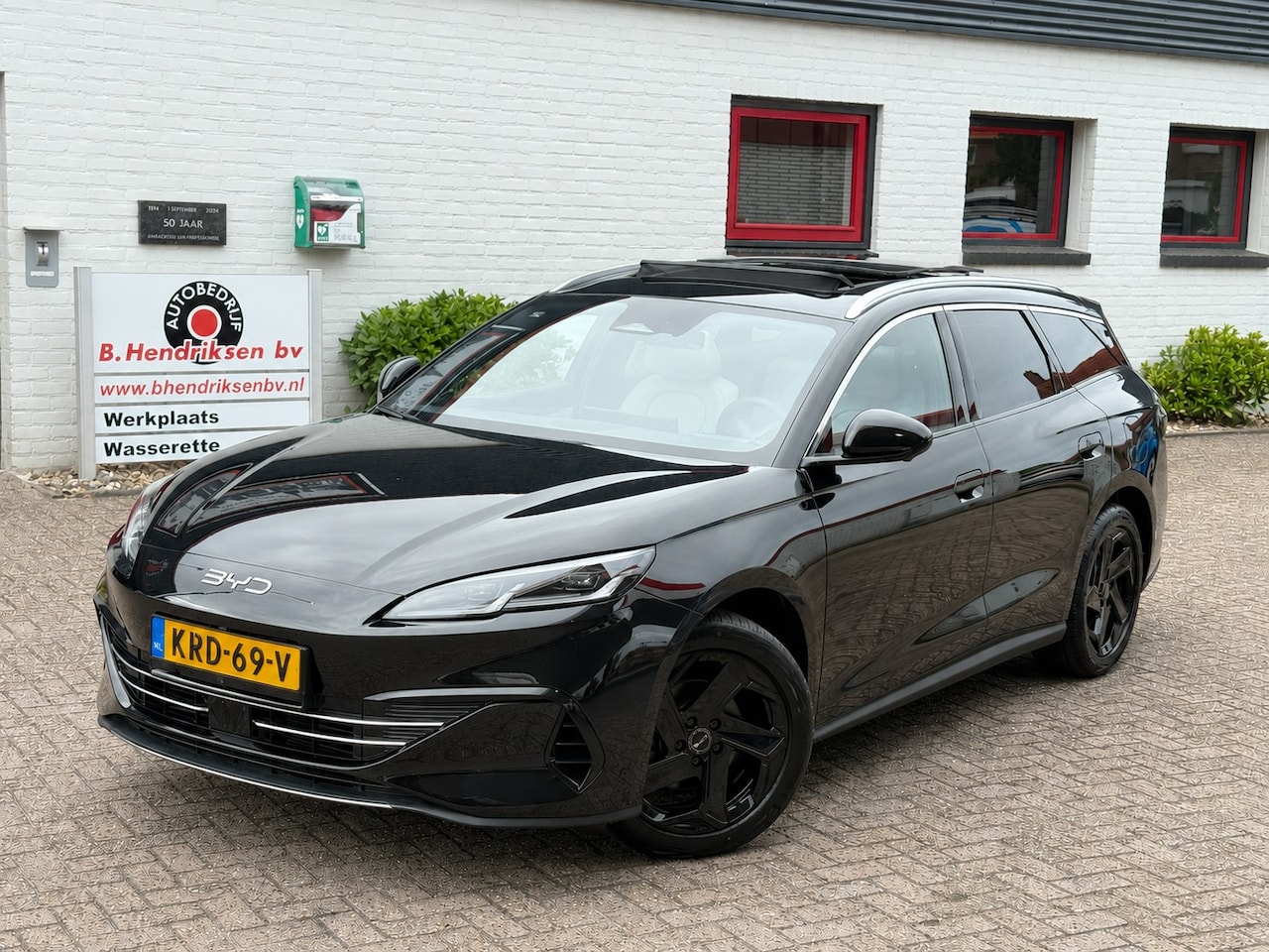 BYD SEAL 6 Touring - 1.5 DM-i Comfort 1.5 DM-i 212pk Comfort - AutoWereld.nl