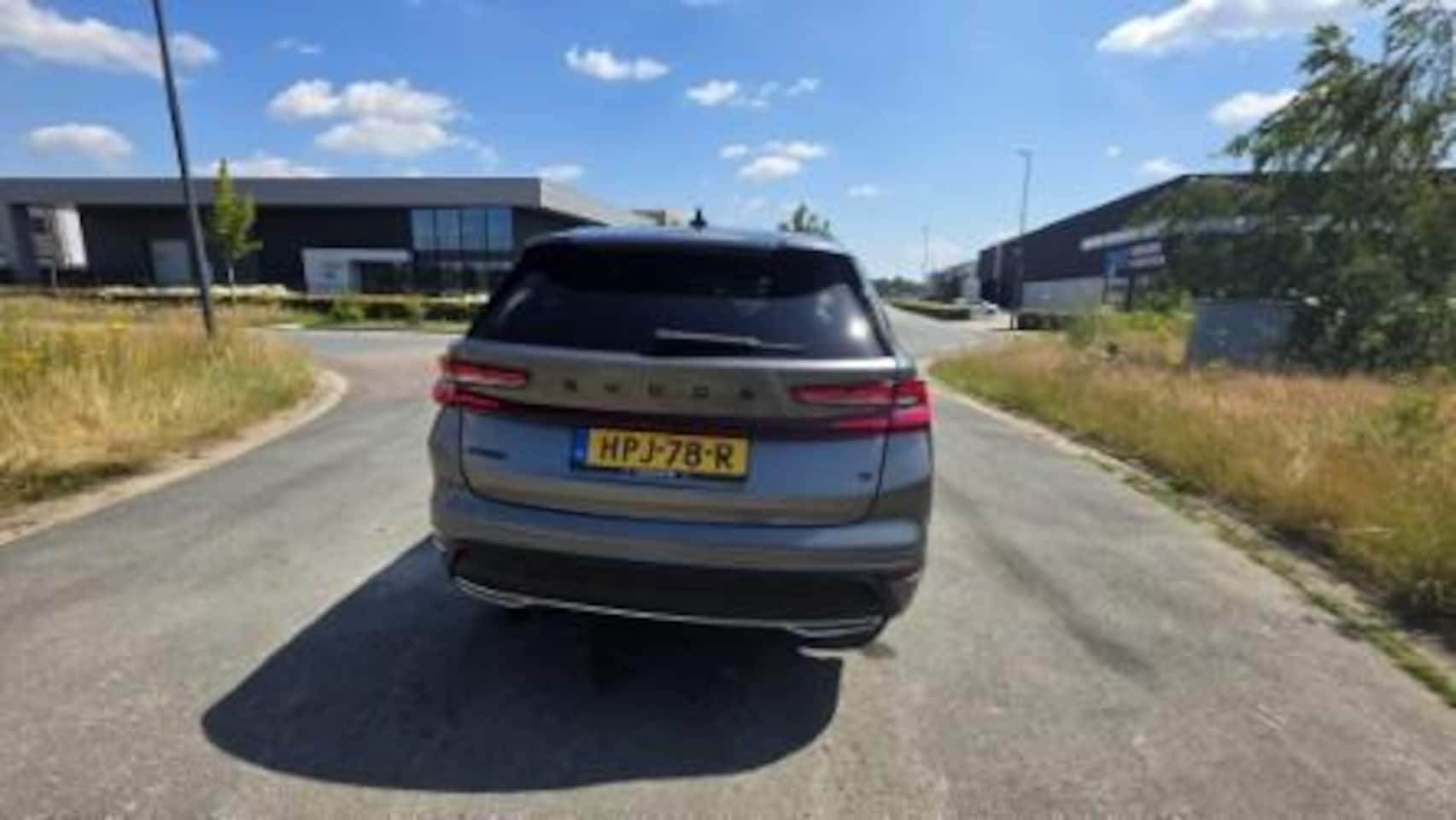 Skoda Kodiaq - 1.5 TSI PHEV Sportline Business 204 PK | Automaat | Matrix LED Koplampen | Trekhaak | Pano - AutoWereld.nl