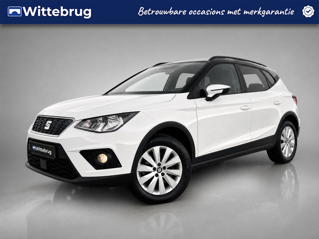SEAT Arona - 1.0 TSI Style Business Intense / Navigatie / App connect / Camera / Parkeersensoren V+A / - AutoWereld.nl
