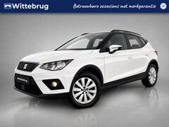SEAT Arona - 1.0 TSI Style Business Intense / Navigatie / App connect / Camera / Parkeersensoren V+A /