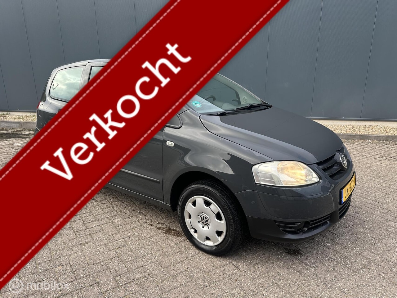 Volkswagen Fox - 1.2 Trendline Nieuwe APK Elektrische ramen✅ - AutoWereld.nl