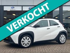 Toyota Aygo X - 1.0 VVT-i | All Season banden | Airco | Cruise Control | Lane Assist | Apple CarPlay | And