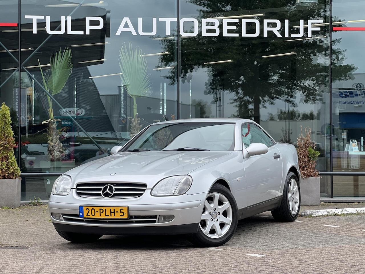 Mercedes-Benz SLK-klasse - 230 K. Liefhebbersstaat! Goed onderhoud! - AutoWereld.nl