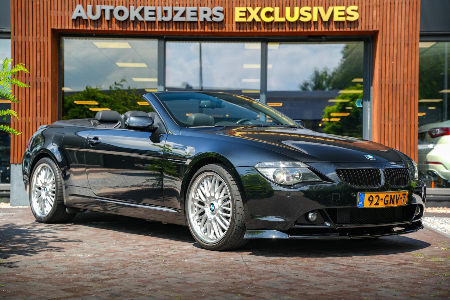BMW 6-serie Cabrio - 650i Automaat Navigatie PDC Cruise HUD Memory Leer Clima - AutoWereld.nl