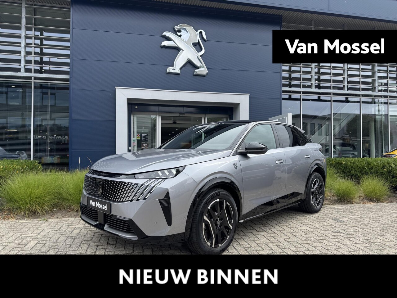 Peugeot e-3008 - GT Avantage 210 73 kWh - AutoWereld.nl