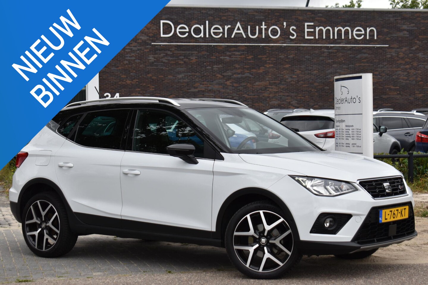 SEAT Arona - 1.0 TSI FR ECC 18"LMV NAVI LED - AutoWereld.nl