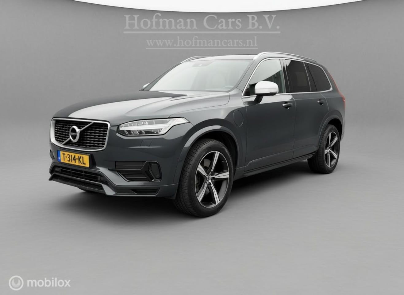 Volvo XC90 - 2.0 T8 Twin Engine AWD R-Design 7-Persoons | 11/2017 | 215.000 km | Grijs Metallic - AutoWereld.nl