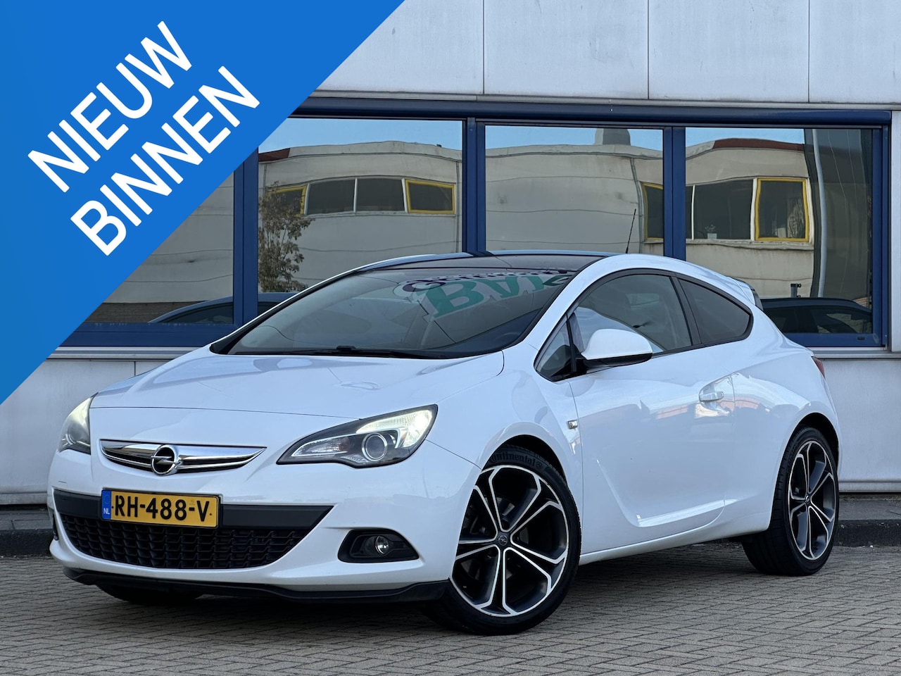Opel Astra GTC - 1.4 Turbo Sport 1.4 Turbo Sport 172 PK - AutoWereld.nl